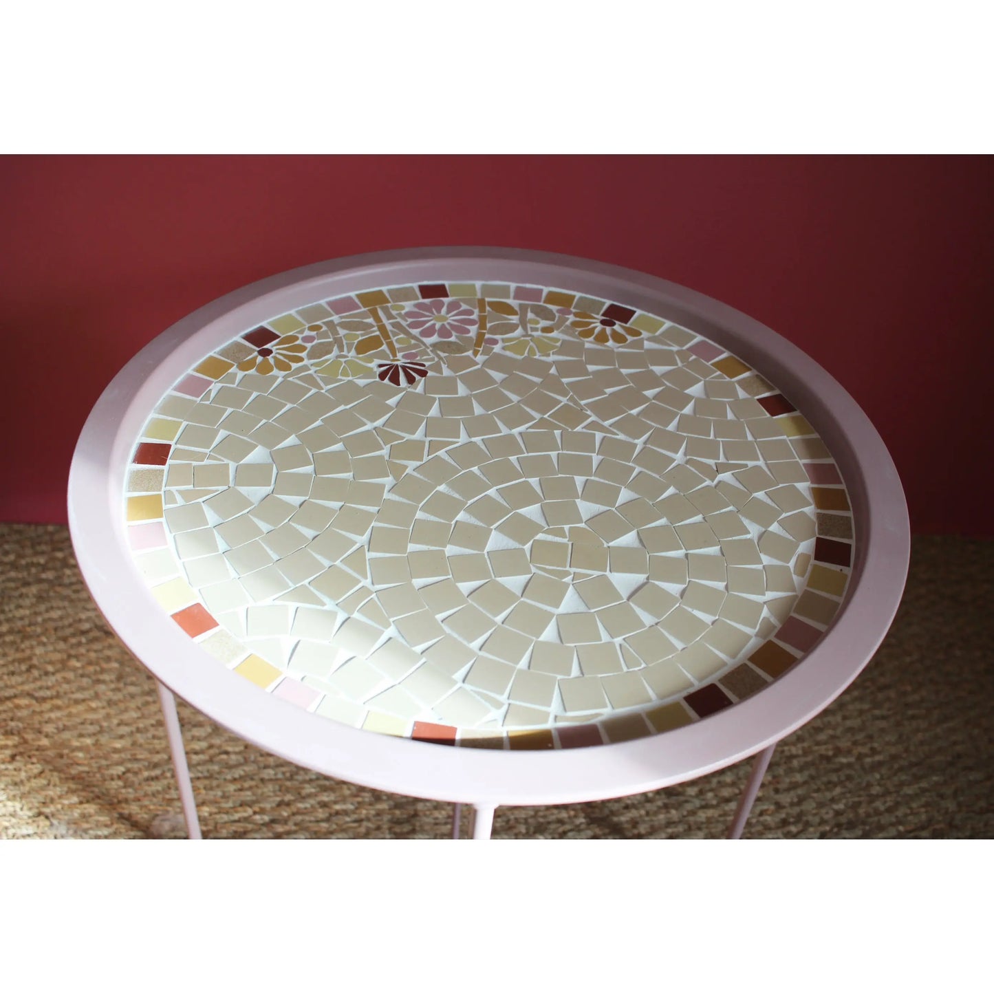 Table fleurs couleurs, fait main en grès cérame, diamètre 40cm avec accroche derrière, miroir 20cm Amelia Hurst Art