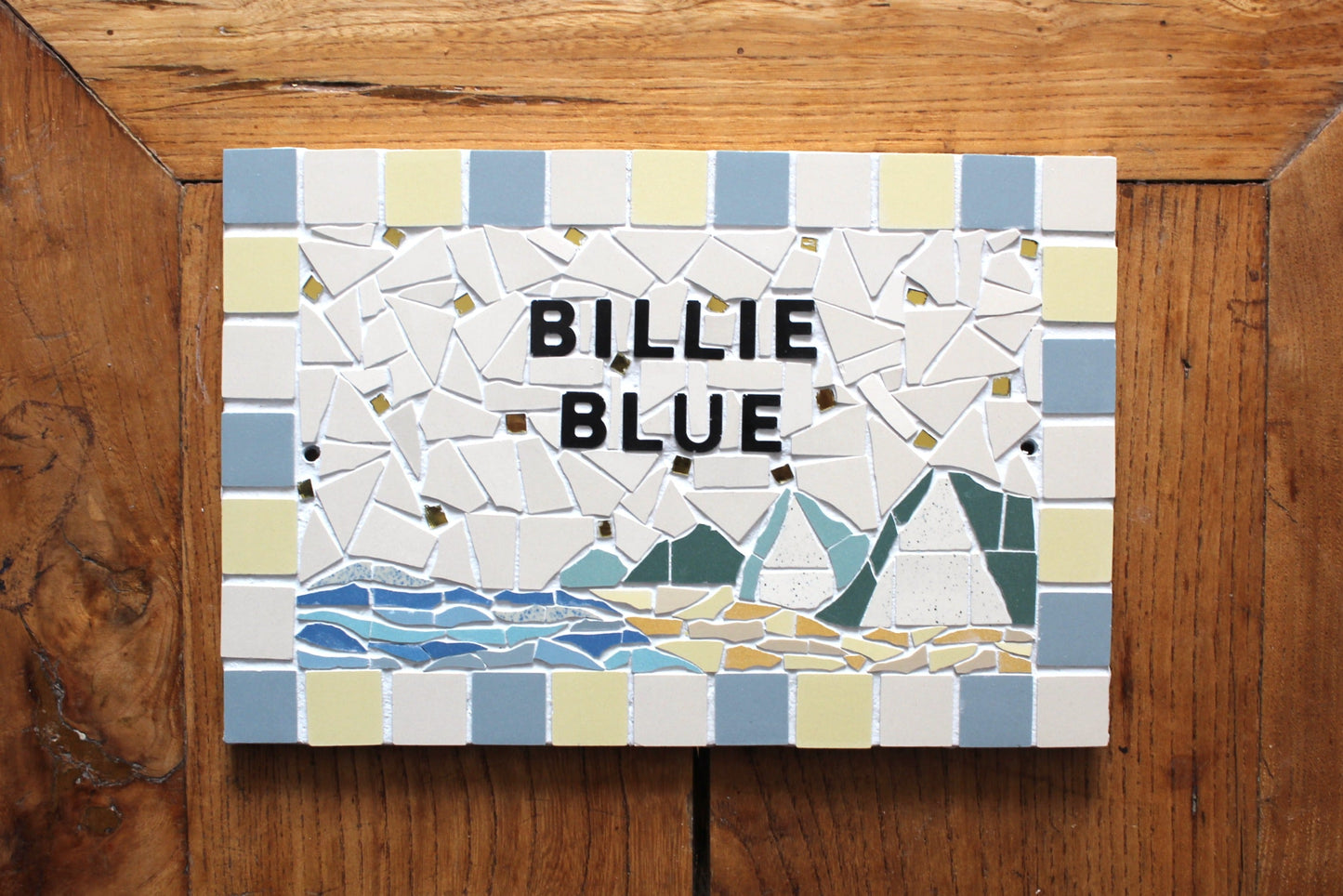 Adresse plaque nom numéro de maison en mosaïque céramique 16 X 24cm, déco décoration style floral, personnalisable couleurs Amelia Hurst Art