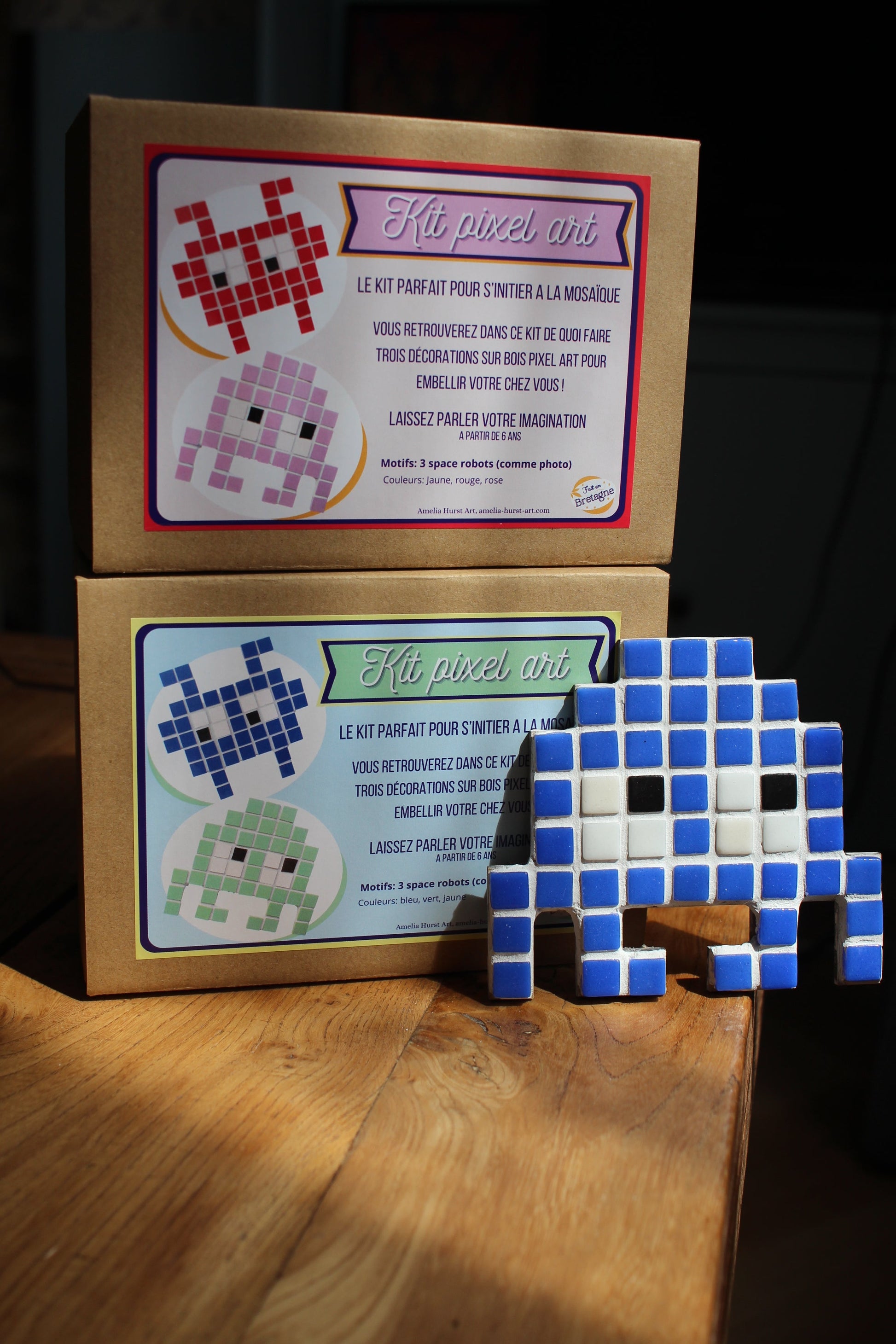 Kit jeu DIY mosaïque débutant - pixel art, space robots Amelia Hurst Art