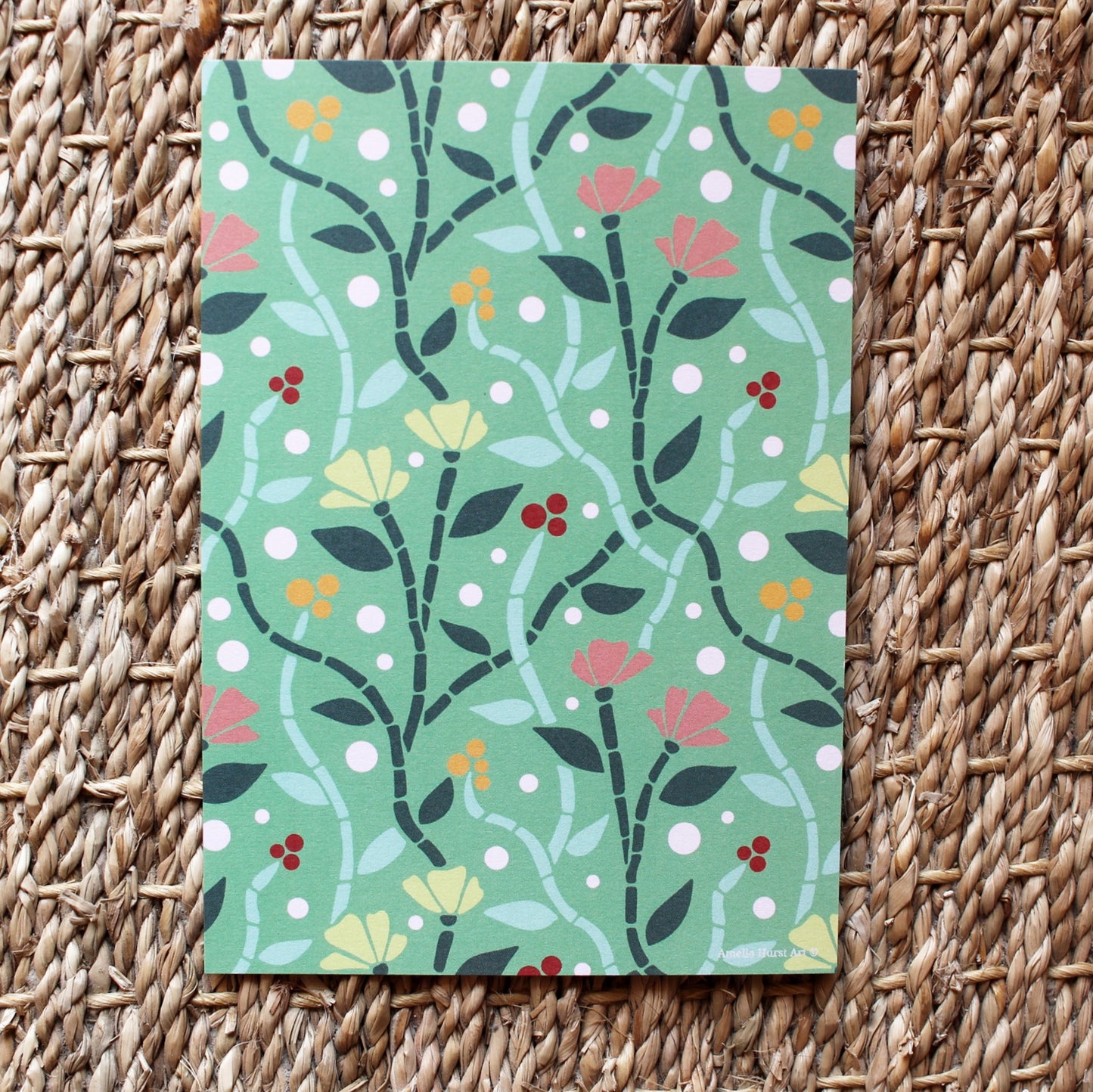 Carte imprimé en France avec motifs fleurs sur papier recyclé Amelia Hurst Art
